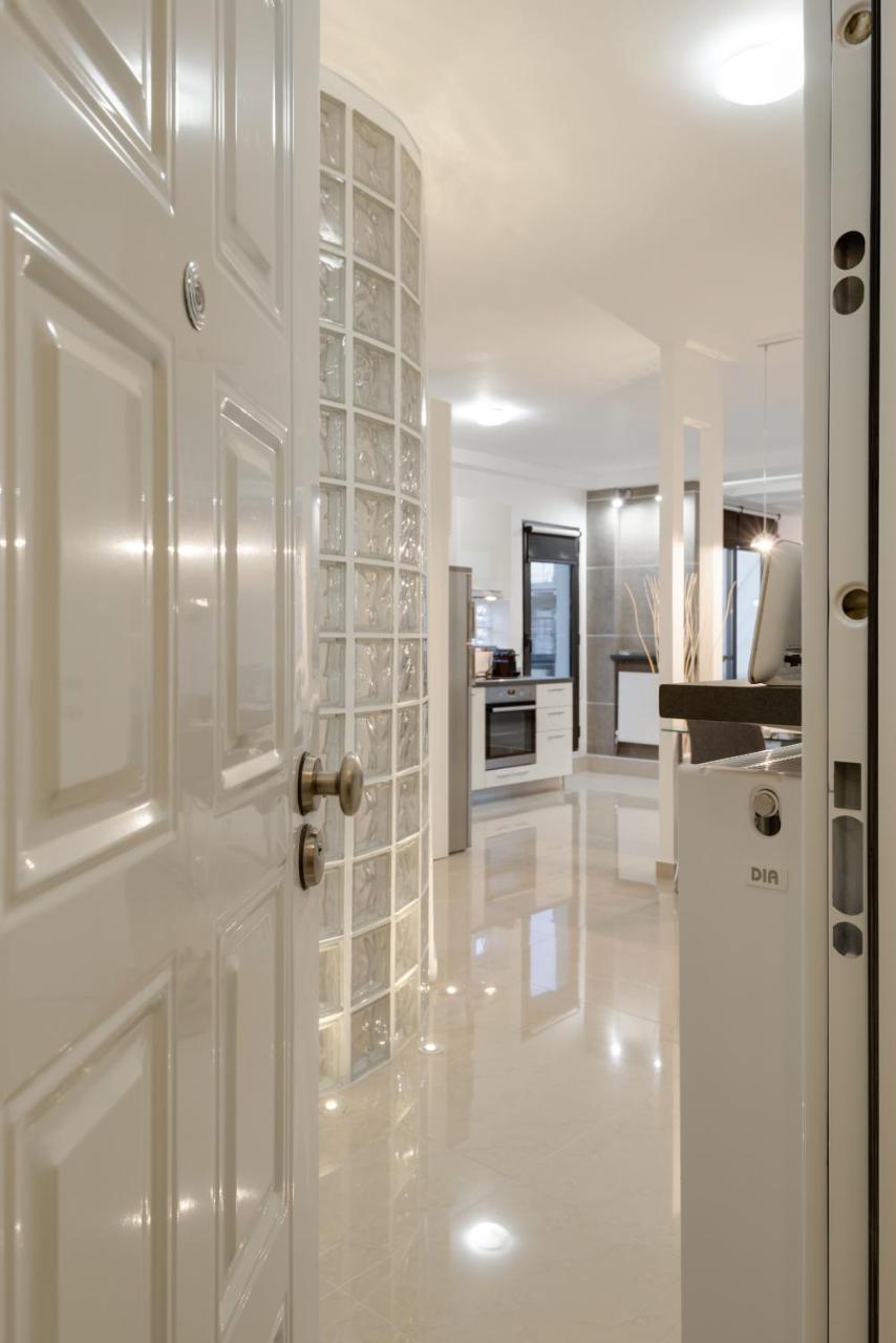 Ace Location | Luxury Building Apartment Солун Екстериор снимка